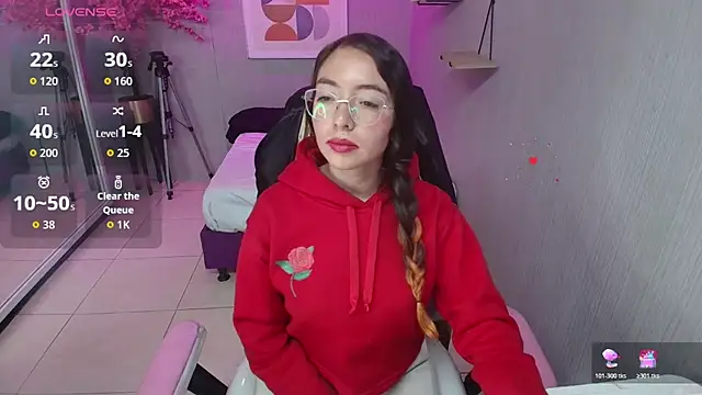 Snapshot of Veronica_miiller chatting on March 6, 6:59 pm Veronica miiller online show from March 6, 6:59 pm