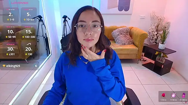 Veronica miiller online show from May 13, 7:33 pm