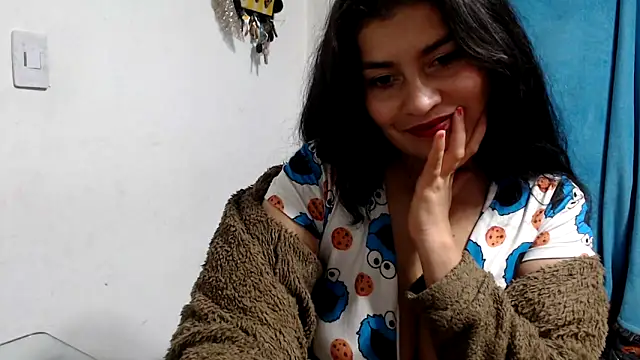 Scarlett Hot69 online show from March 18, 7:22 am
