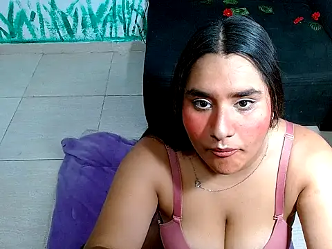 Im May  online show from February 18, 9:33 pm