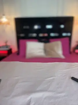 Snapshot of TeaseDollXXX chatting on March 6, 9:33 pm TeaseDollXXX online show from March 6, 9:33 pm