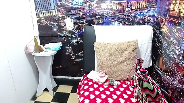 tila nastyy online show from May 5, 2:47 pm