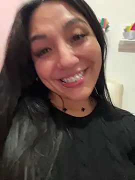 Snapshot of Your_Enyel chatting on February 10, 4:16 am Your Enyel online show from February 10, 4:16 am