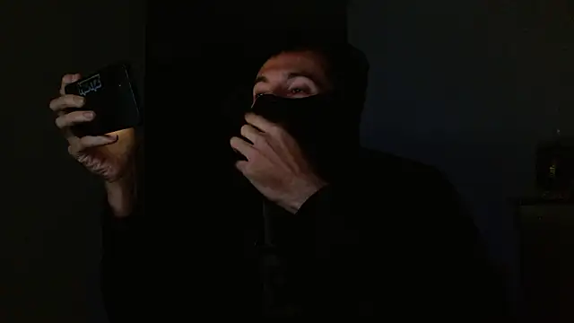 maskguy23 online show from February 17, 4:09 am