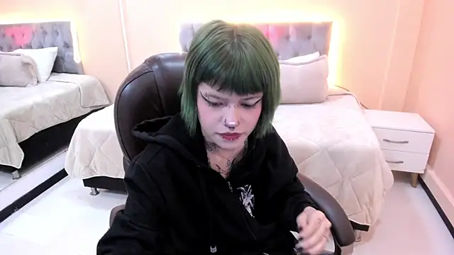 Bela Craxkerr online show from February 24, 12:47 pm