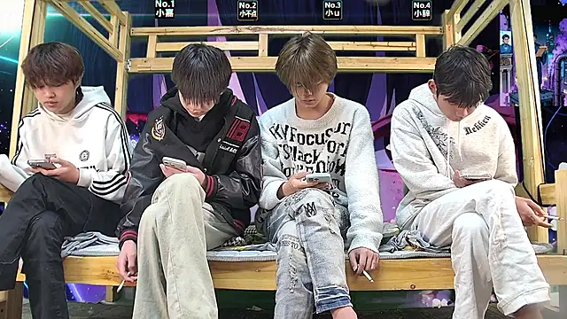 xiaohuangren01 online show from March 15, 12:49 am