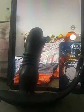 luvis69couple online show from May 11, 3:12 am
