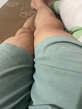 Snapshot of FBI956 chatting on April 3, 5:11 pm FBI956 online show from April 3, 5:11 pm