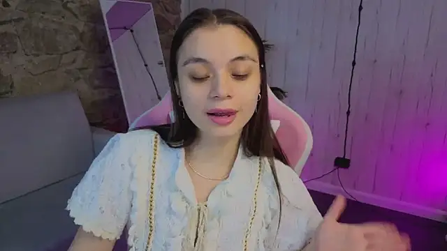 Snapshot of Kim_Bless chatting on February 27, 2:00 am Kim Bless online show from February 27, 2:00 am