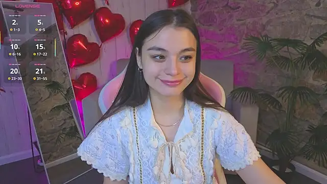 Snapshot of Kim_Bless chatting on March 27, 1:33 am Kim Bless online show from March 27, 1:33 am