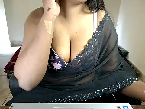 Its Soniya69 online show from May 8, 3:12 am