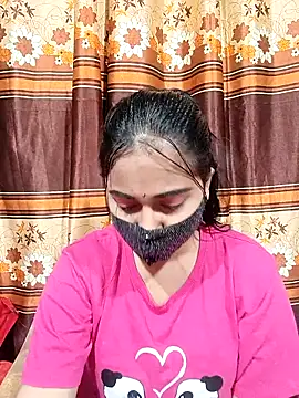 Red-Bird2 online show from February 17, 1:57 am