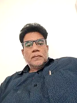 Aafreen999 online show from April 3, 8:56 am