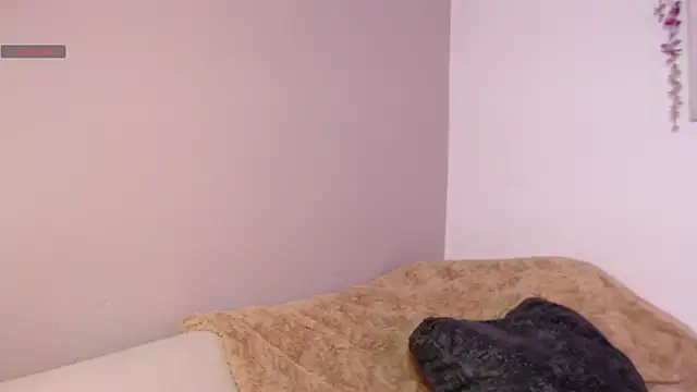 chloe peach  online show from May 13, 12:13 pm