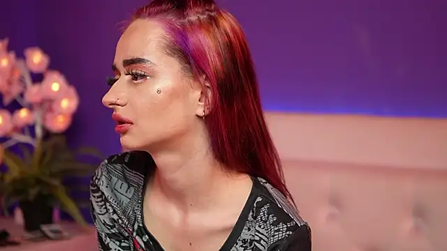 AriellaKitty online show from March 27, 8:30 pm