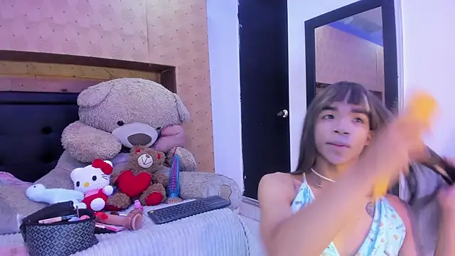 Samantha Blaze1 online show from March 30, 11:11 am