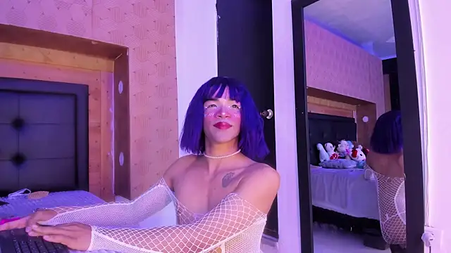 Samantha Blaze1 online show from May 9, 11:04 am