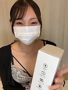 Snapshot of Miwa__15 chatting on March 26, 10:32 am Miwa 15 online show from March 26, 10:32 am