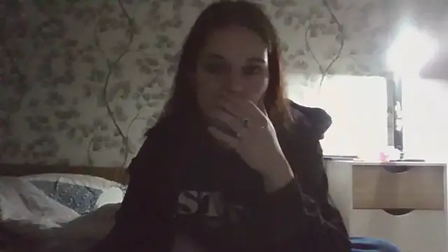 NyraLuna online show from March 2, 9:43 pm