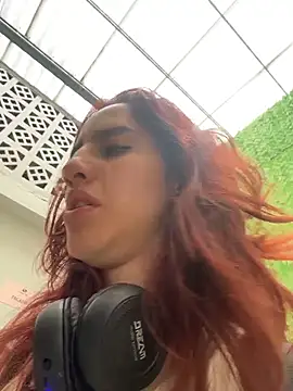 elodie rouge online show from May 8, 1:16 pm