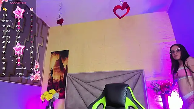 valeri sotoo online show from February 4, 1:17 pm