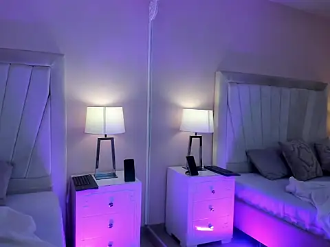 ZoeyClarck online show from February 9, 4:27 am