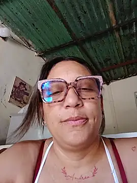 mariacarlota online show from May 24, 3:39 pm