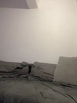 latinCuplex online show from February 10, 1:21 am