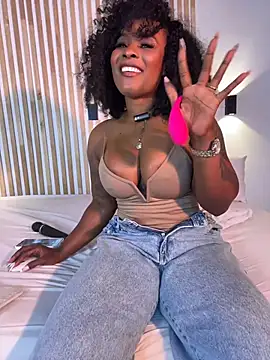 pamelamendez 1 online show from May 18, 11:21 pm