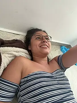 ivette swan online show from June 26, 9:52 pm