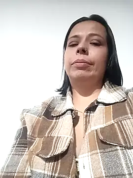RossyAlvarez online show from May 11, 12:27 am