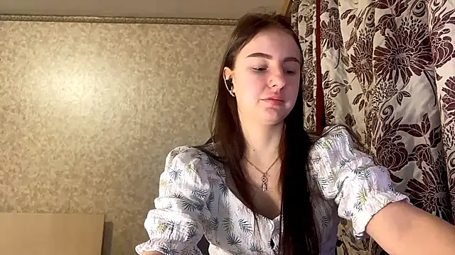 Snapshot of DanaRaven chatting on January 18, 5:11 am DanaRaven online show from January 18, 5:11 am