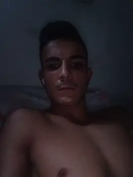 Lcmendes27 online show from May 16, 7:34 pm