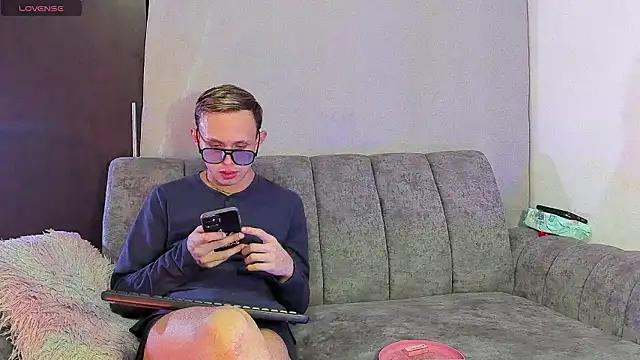 Two sexboys online show from March 13, 1:34 am