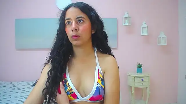 scarlett clyde online show from February 3, 12:21 pm