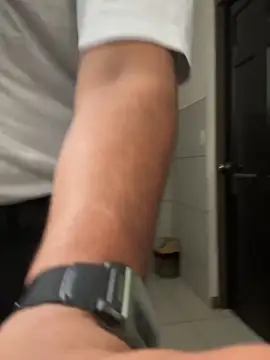 josmor121029ms online show from April 11, 2:10 pm