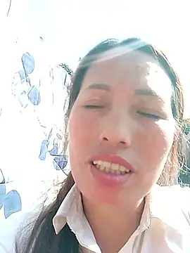 Gummiesu online show from February 6, 7:02 am