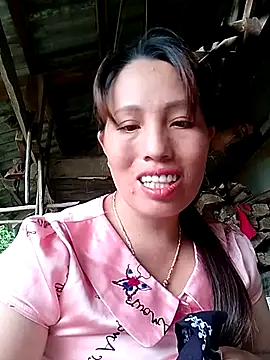 Gummiesu online show from May 12, 8:11 am