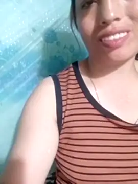 Gummiesu online show from June 28, 2:01 pm