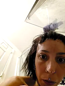 xxEMMxxx online show from May 14, 6:31 am