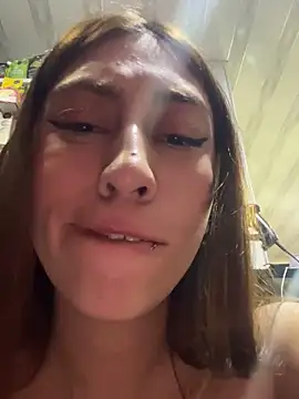 sophie blue22 online show from February 6, 4:28 am