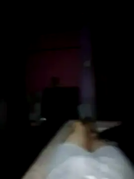 angelguere online show from April 3, 8:01 am