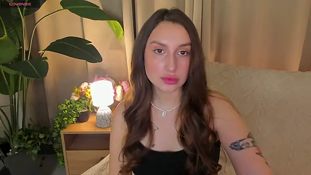 Celine Coello online show from May 5, 12:24 pm