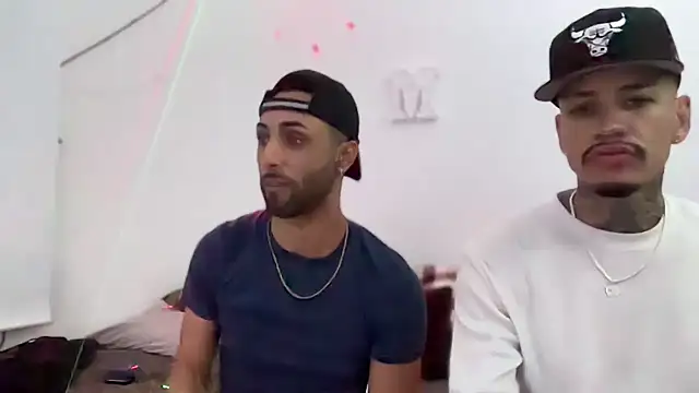 Snapshot of Ali_Nasar chatting on February 17, 5:15 am Ali Nasar online show from February 17, 5:15 am