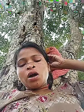Snapshot of Jyoti_rathor chatting on July 18, 3:22 am Jyoti rathor online show from July 18, 3:22 am