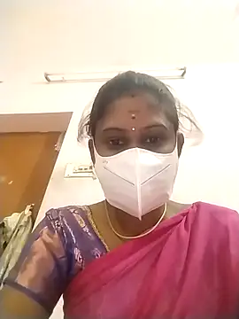 Snapshot of Tamil_Nathiya1 chatting on February 15, 7:51 am Tamil Nathiya1 online show from February 15, 7:51 am