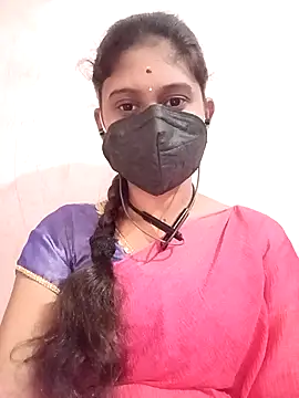 Snapshot of Tamil_Nathiya1 chatting on June 22, 8:11 am Tamil Nathiya1 online show from June 22, 8:11 am