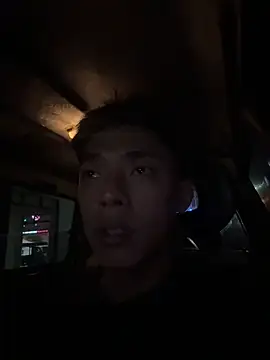 Snapshot of Yooo17 chatting on February 14, 12:46 pm Yooo17 online show from February 14, 12:46 pm