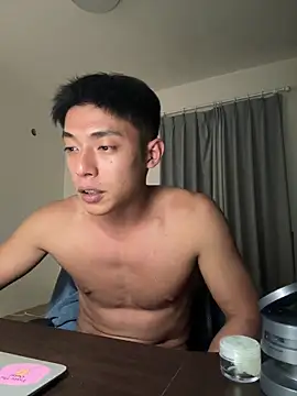 Snapshot of Yooo17 chatting on February 25, 12:04 pm Yooo17 online show from February 25, 12:04 pm