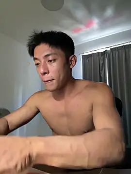 Snapshot of Yooo17 chatting on March 11, 7:03 am Yooo17 online show from March 11, 7:03 am